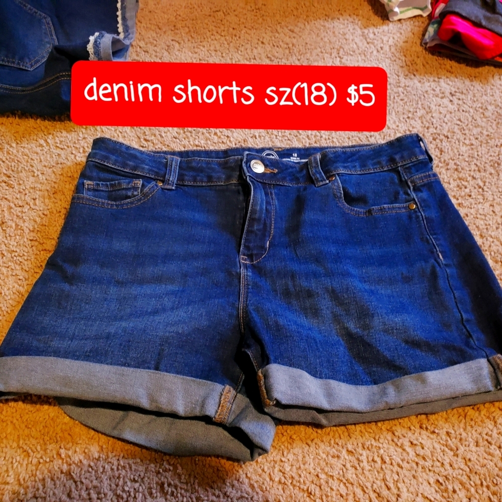 Girl's clothes